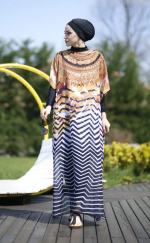 image_produit_plein_pied_maillot_de_bain_couvrant_burkini_long_caftan_de_plage_imprime_antica_miss_burkini