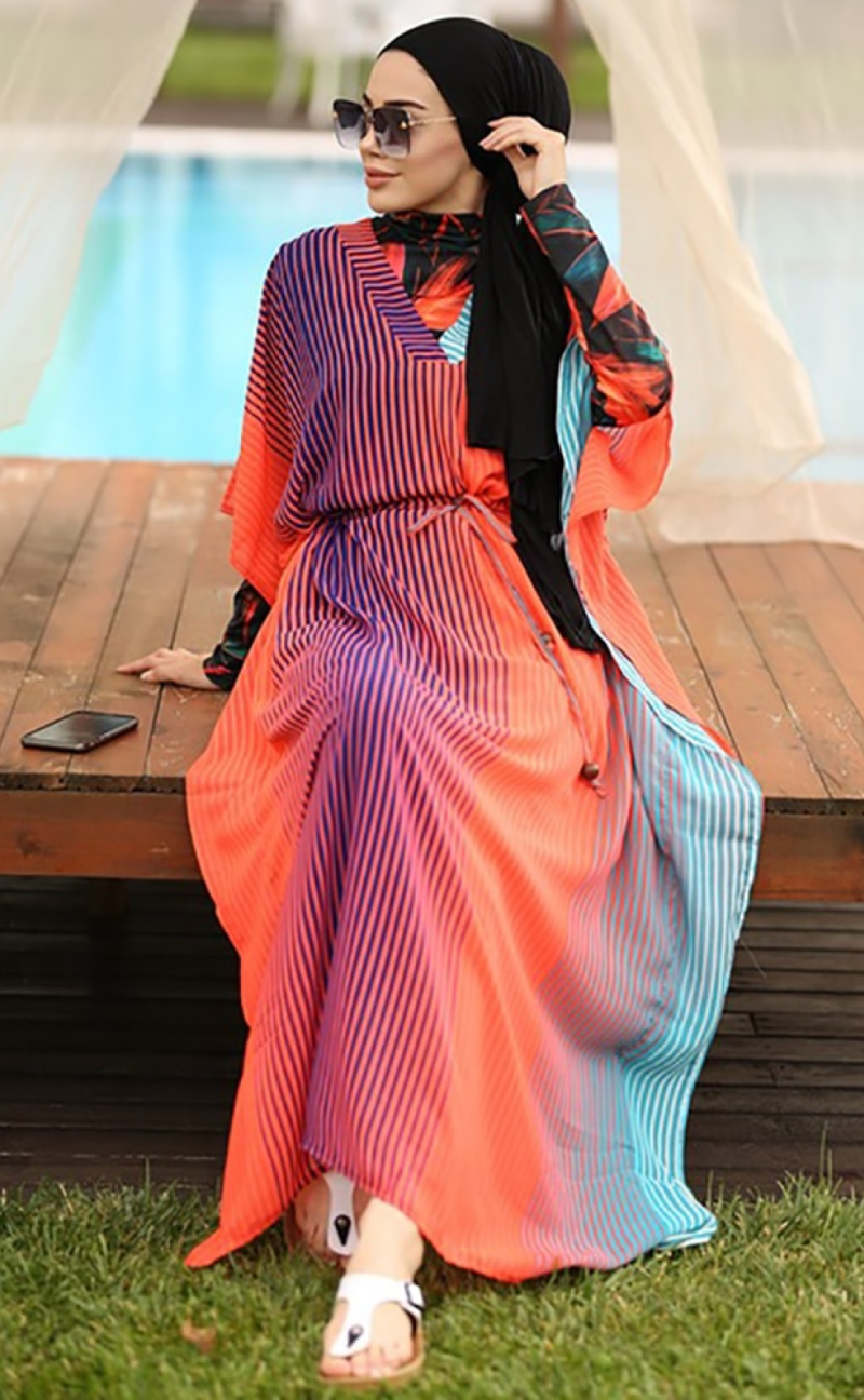 image_produit_maillot_de_bain_couvrant_burkini_long_caftan_de_plage_imprime_raye_miss_burkini
